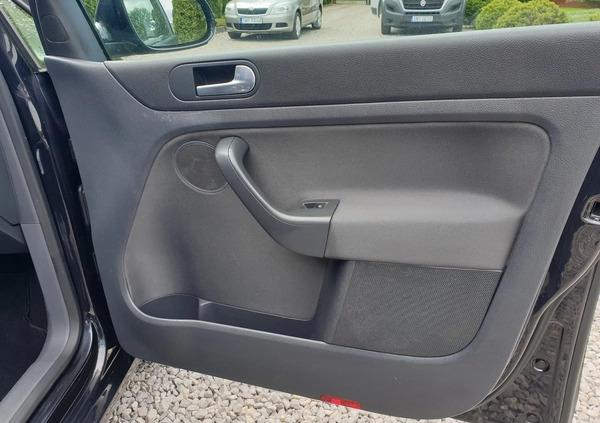 Volkswagen Golf Plus cena 18900 przebieg: 188000, rok produkcji 2007 z Więcbork małe 232